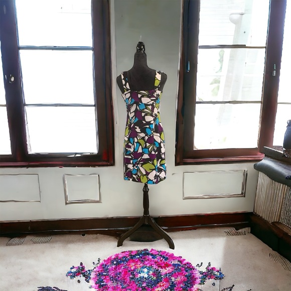 Midnight Velvet Dress - Picture 2 of 8